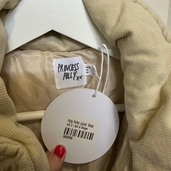 Cream beige puffer jacket from princess polly - Picture 5 of 8